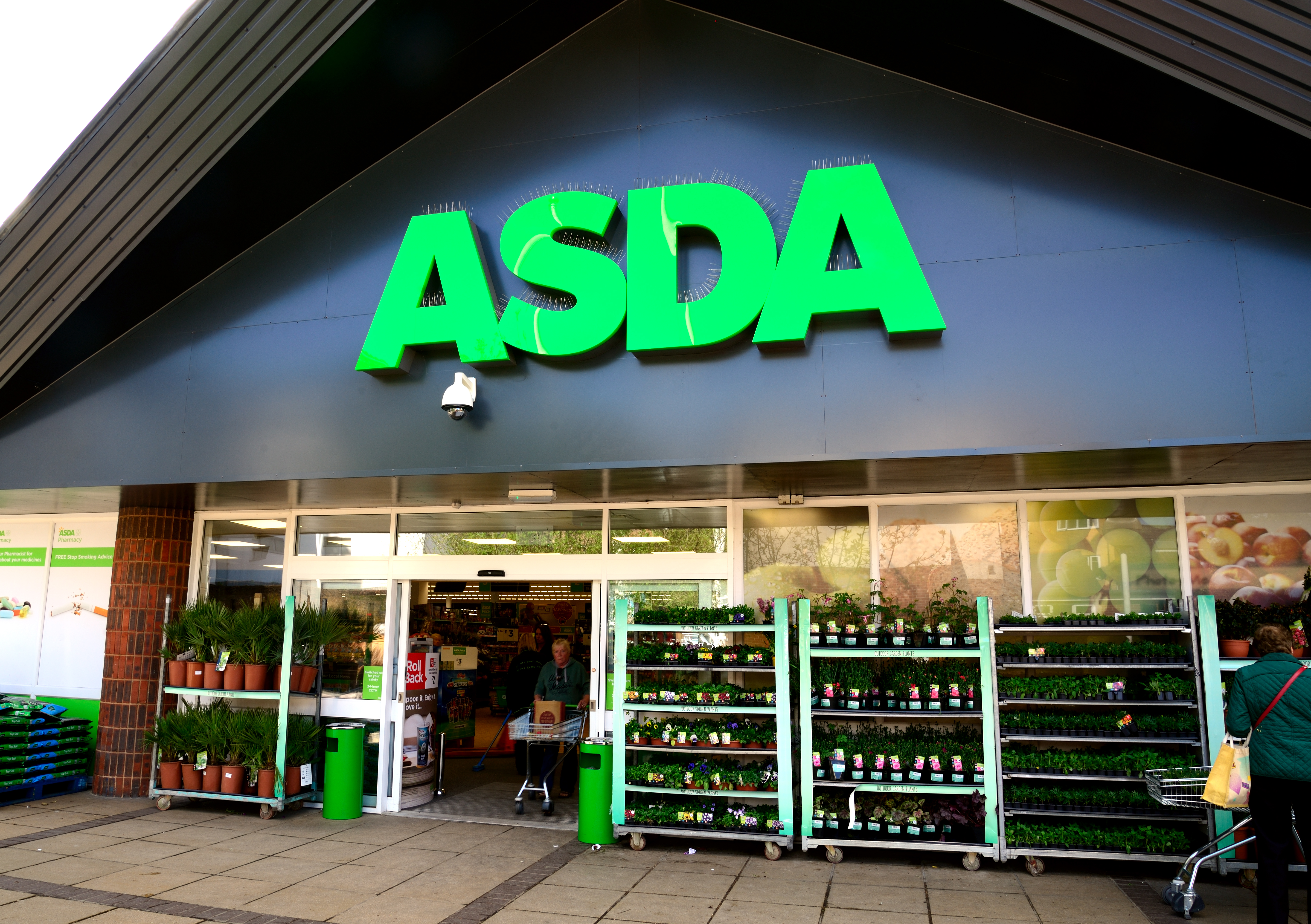 Asda shoppers discovered a bargain just in time for Christmas shopping