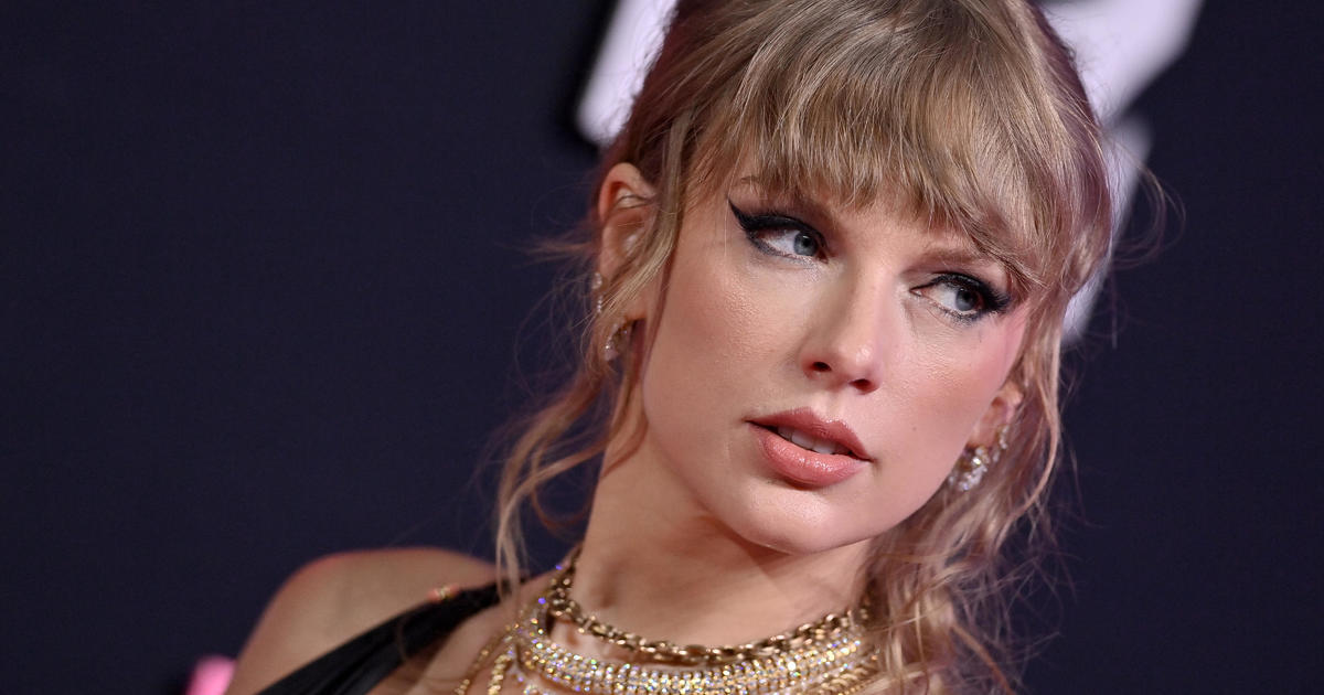 Taylor Swift donates $1 million to Tennessee for twister aid