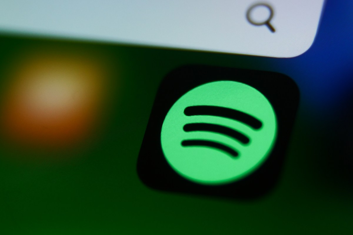 Spotify calls Apple's DMA compliance plan 'extortion' and a 'full and whole farce'