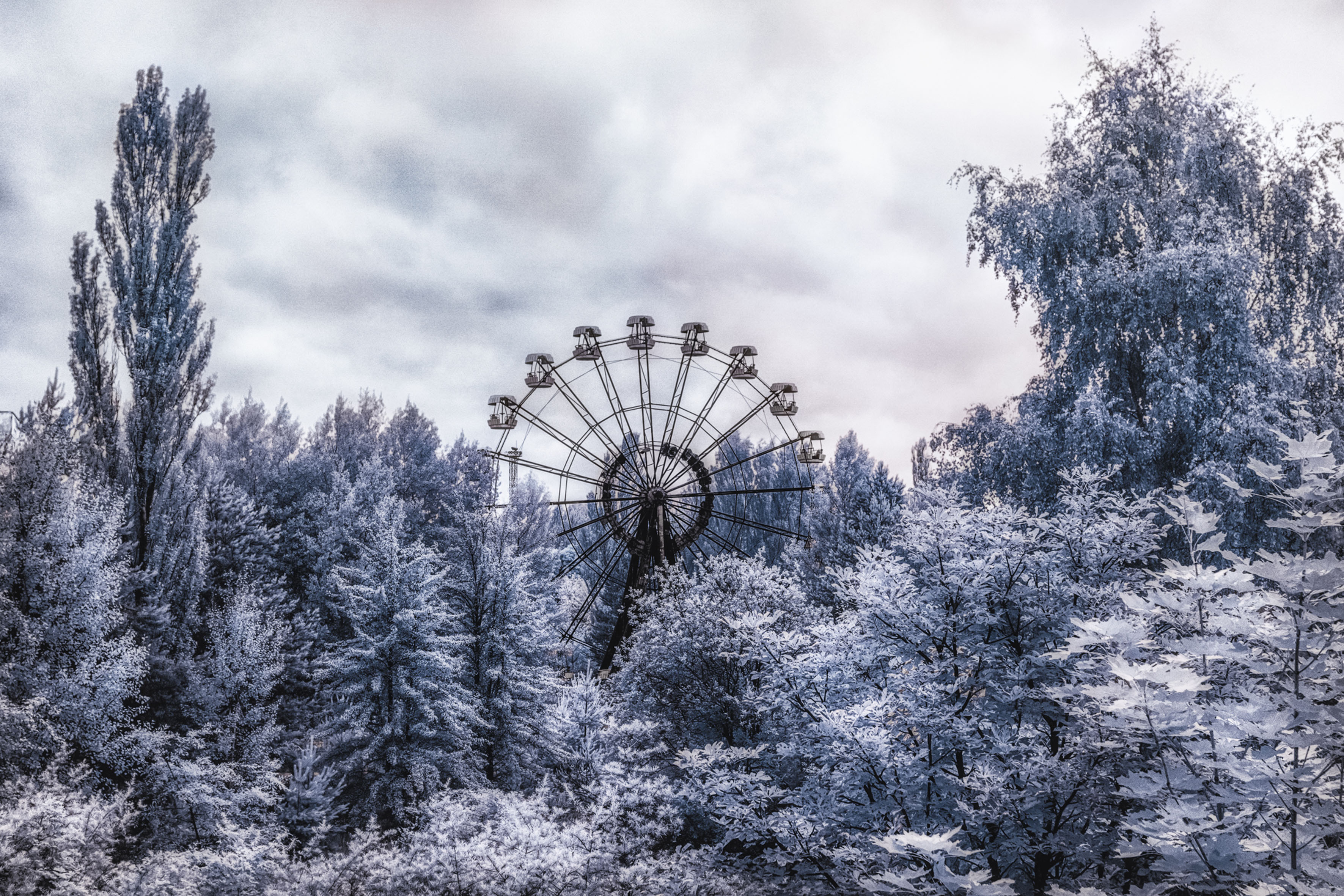 The Ferris wheel at the abandoned Pripyat Amusement Park can be seen from miles away