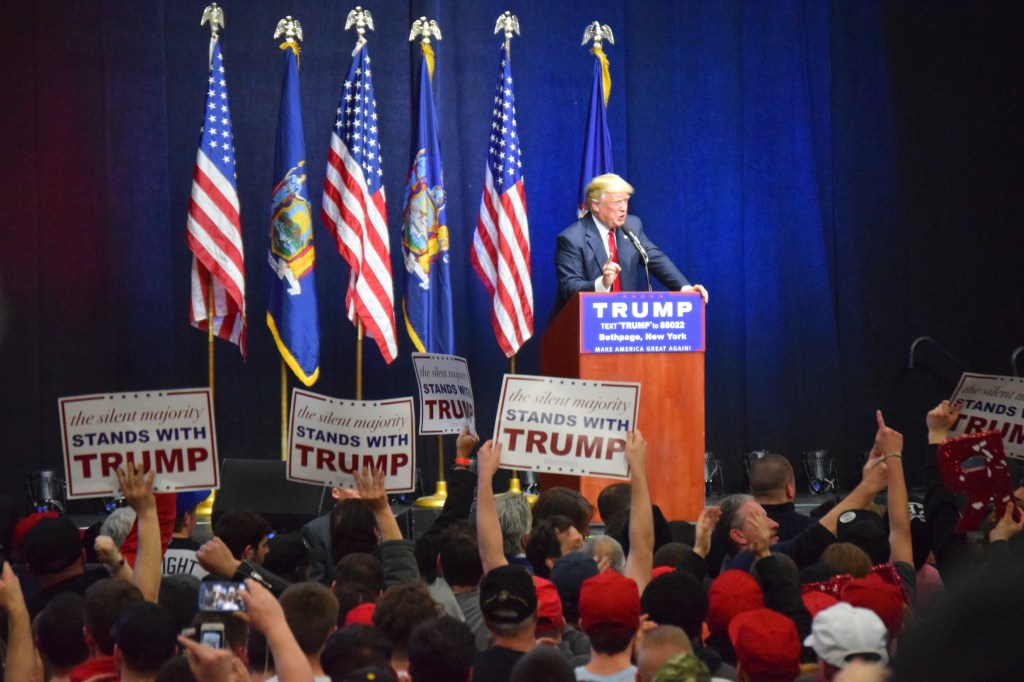 Donald Trump to Hold Rally at Nassau Coliseum in Uniondale